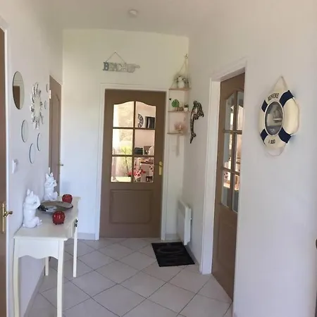 Maison Sainte Cecile Proche Et Commerces *